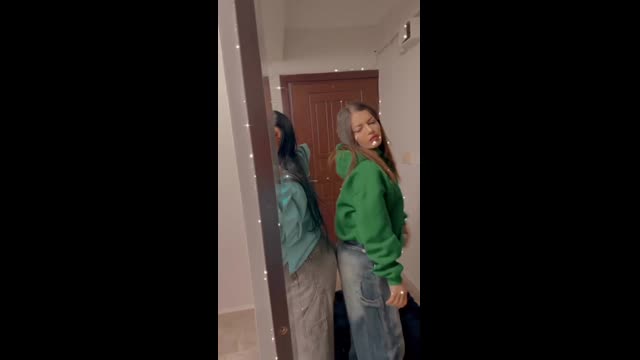 Gozde Akgul İfşa Videosu · Kapida Yesil - Türk İfşa