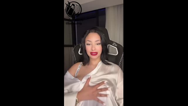 Nehirpp İfşa — Beyaz Saten Gomlek Siyah - HD Porno İzle